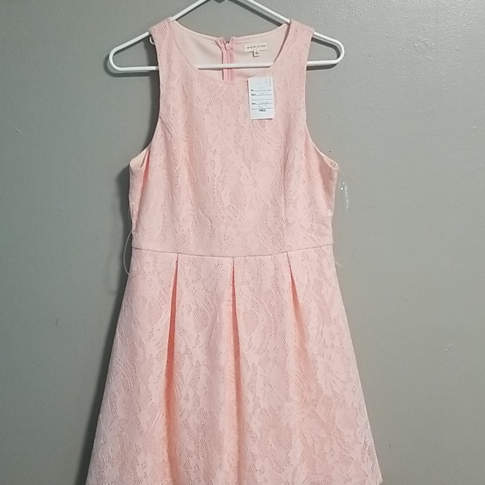 Short formal dress